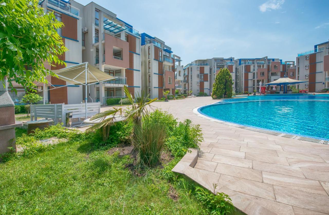 Sun City I Apartments Sunny Beach Exterior photo