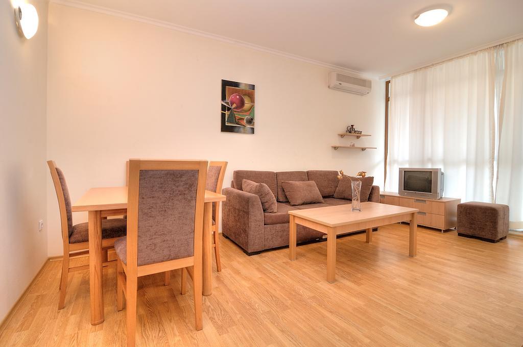 Sun City I Apartments Sunny Beach Room photo
